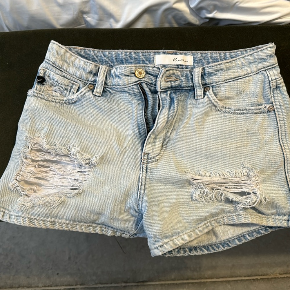 Women’s distressed Jean shorts